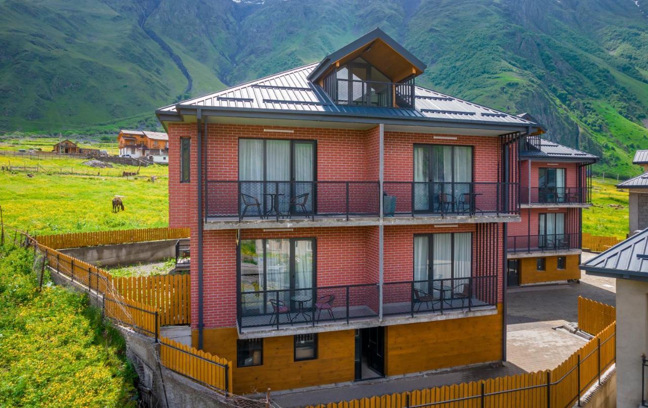 Devdaraki Apartments Kazbegi Exterior foto
